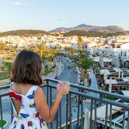 V77 Seafront Suites Rethymno  Екстер'єр фото