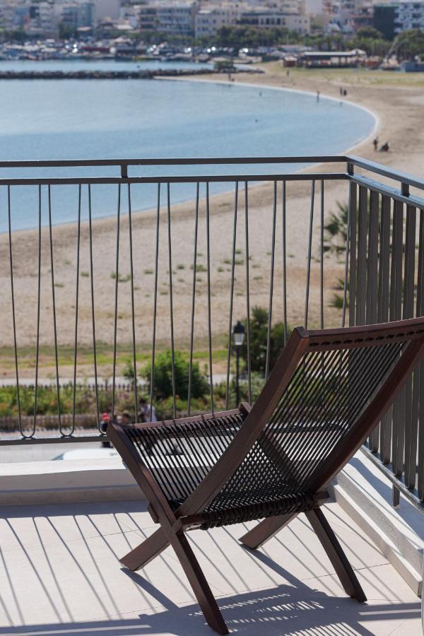 V77 Seafront Suites Rethymno  Екстер'єр фото